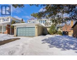 48 WHITEHORN CRESCENT, Toronto, Ontario
