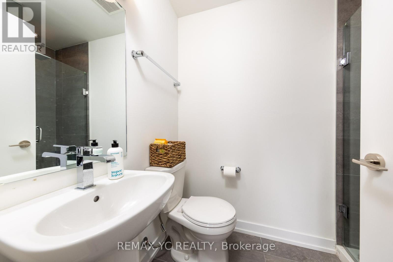 44 - 871 Sheppard Avenue W, Toronto, Ontario  M3H 0E8 - Photo 8 - C12830388