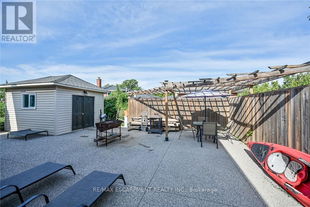 28 Tara Court, Hamilton, Ontario  L8K 6E6 - Photo 46 - X12830390