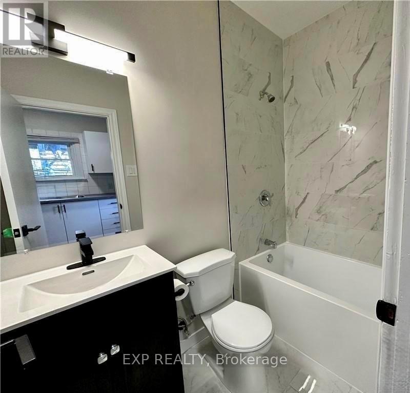 162 Ivy Crescent, Ottawa, Ontario K1M 1X6 - Photo 7 - X12830422