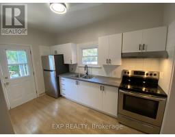 162 IVY CRESCENT, Ottawa, Ontario