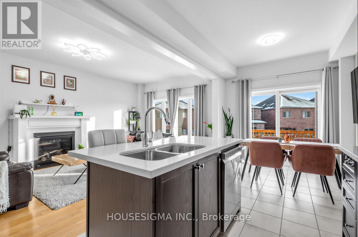 1348 Apollo Street, Oshawa, Ontario  L1K 3E6 - Photo 6 - E12830406