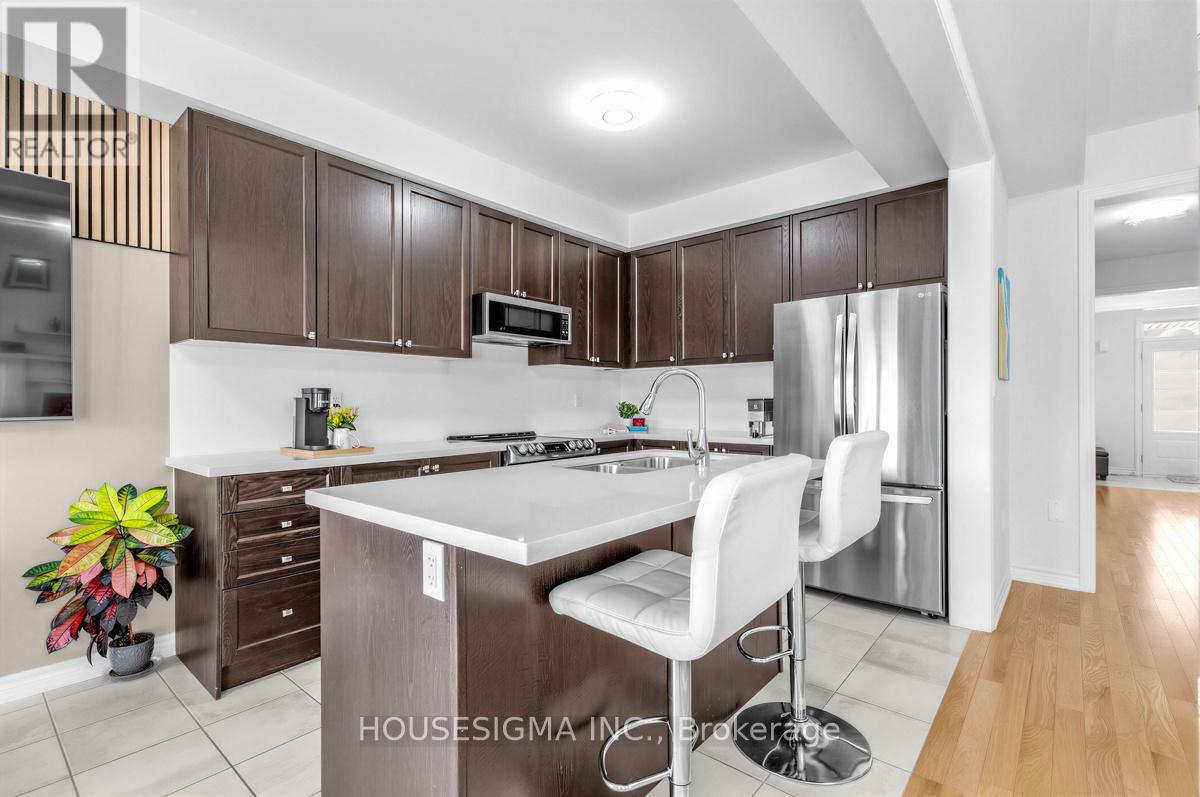 1348 Apollo Street, Oshawa, Ontario  L1K 3E6 - Photo 9 - E12830406