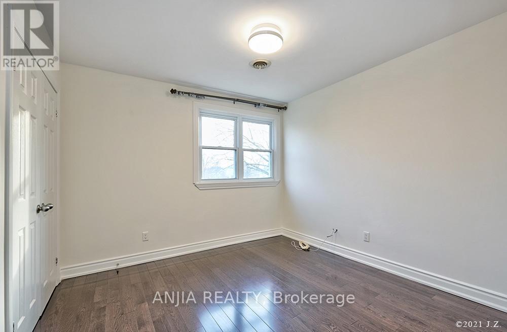 24 Ferrah Street, Markham, Ontario  L3R 1N5 - Photo 14 - N12830404