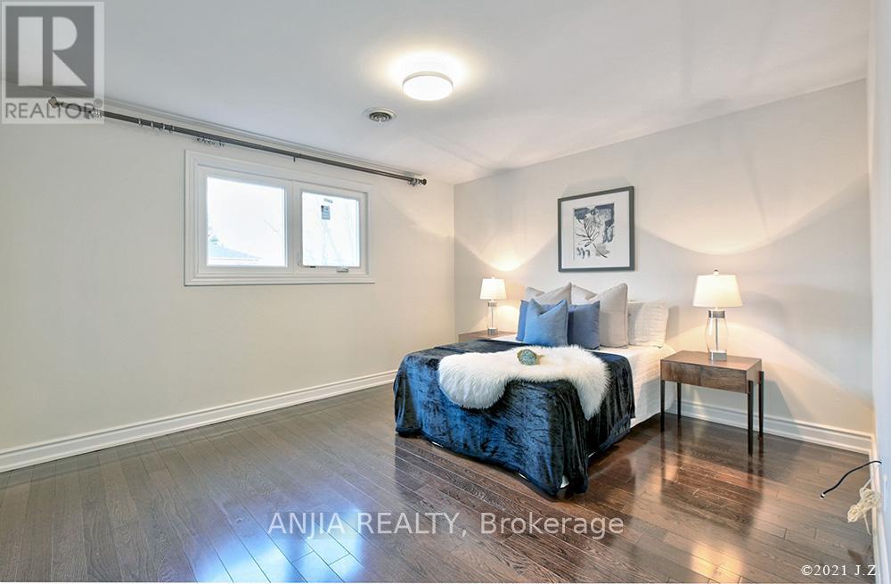 24 Ferrah Street, Markham, Ontario  L3R 1N5 - Photo 17 - N12830404