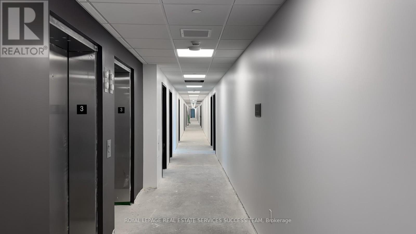 301 - 996 Martin Grove Road, Toronto, Ontario  M9W 4V8 - Photo 8 - W12830408