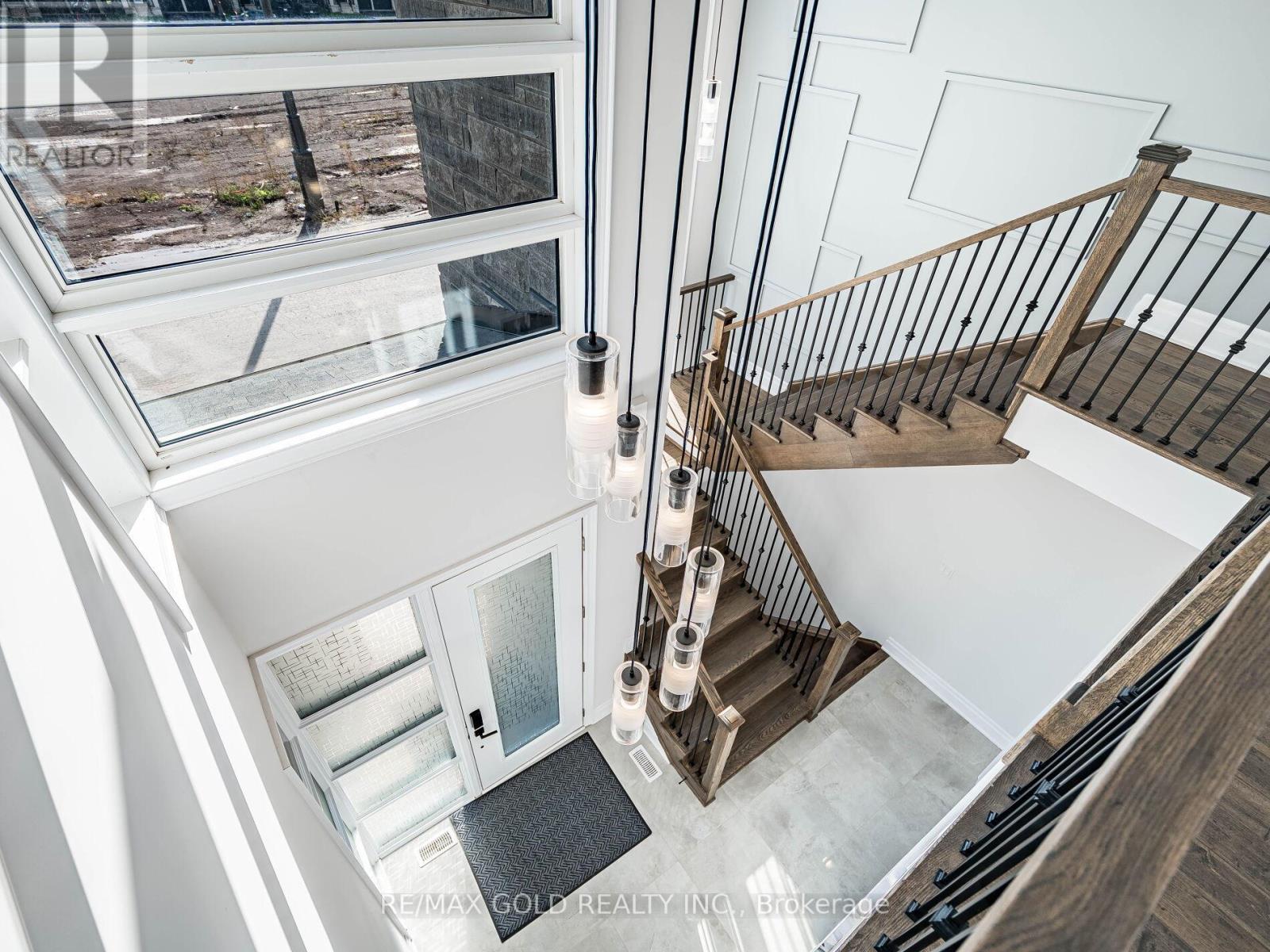 1339 Pellican Pass, Oakville, Ontario  L6H 7Z9 - Photo 23 - W12830420