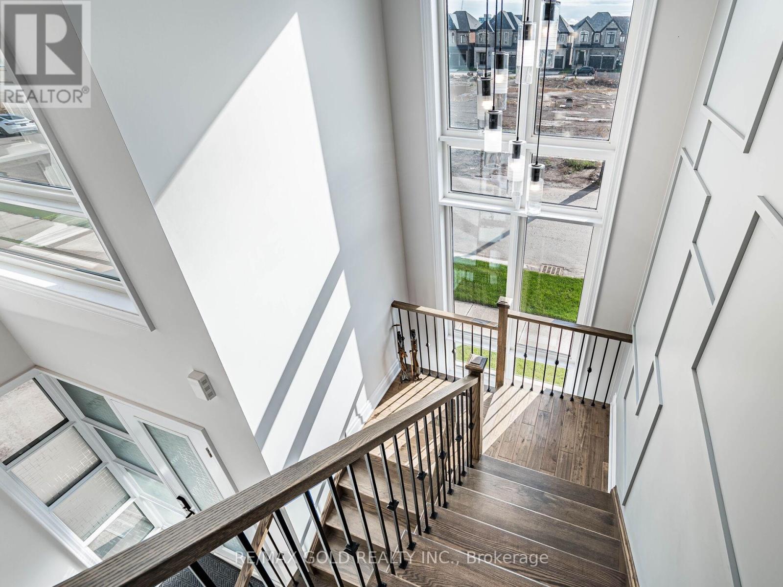 1339 Pellican Pass, Oakville, Ontario  L6H 7Z9 - Photo 35 - W12830420