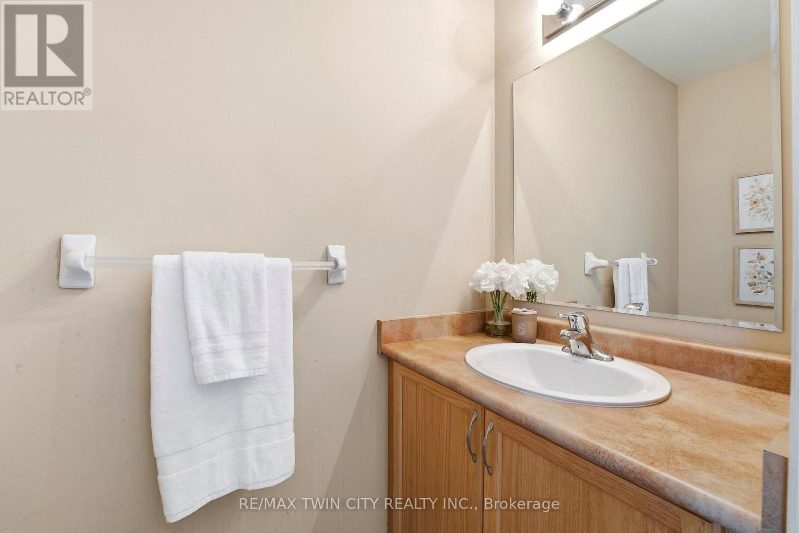 101 - 1155 Gordon Street, Guelph, Ontario  N1L 1S8 - Photo 14 - X12830394