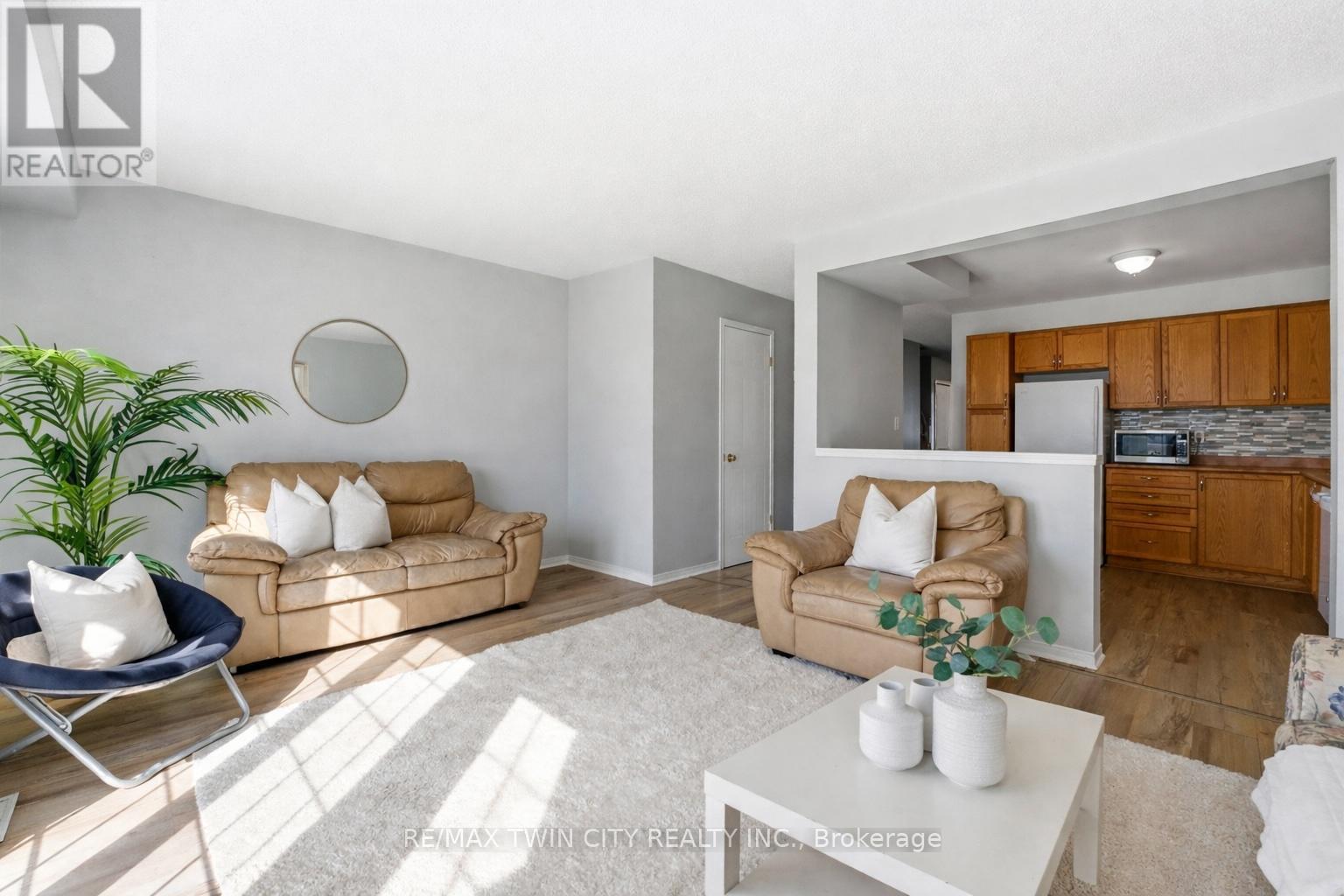 101 - 1155 Gordon Street, Guelph, Ontario  N1L 1S8 - Photo 8 - X12830394