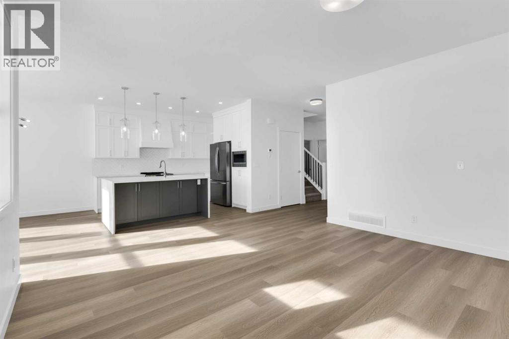 144 Copperhead Road Se, Calgary, Alberta  T2Z 5G9 - Photo 7 - A2286447