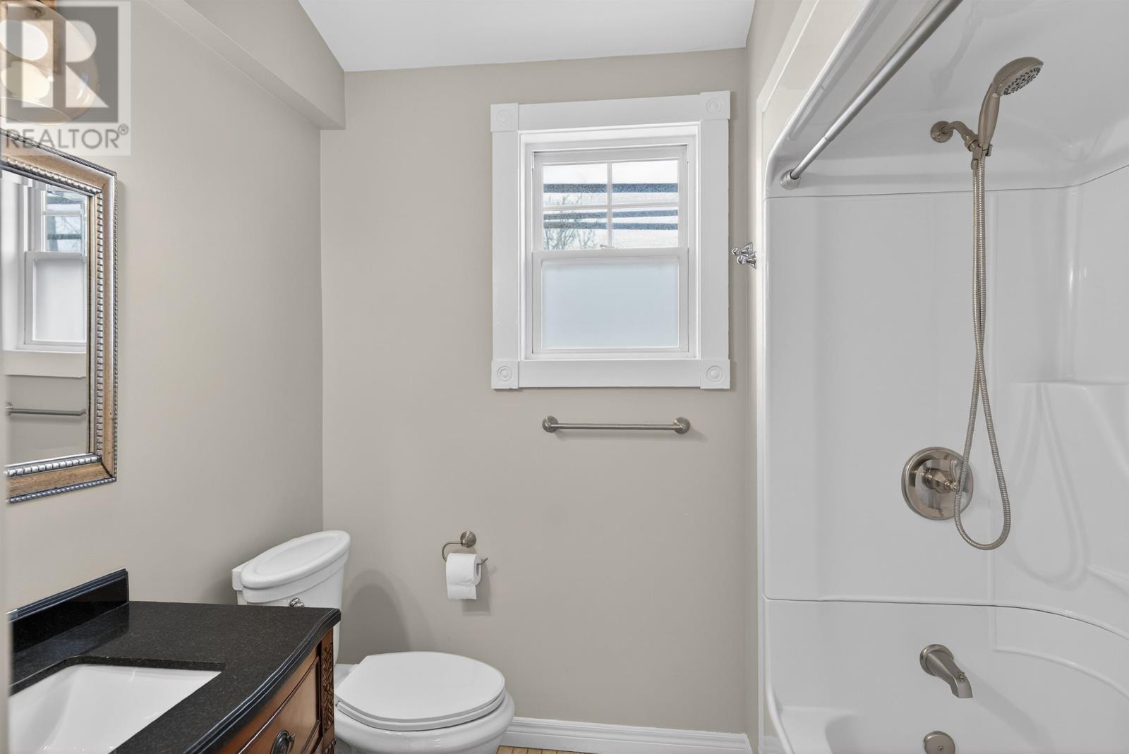 361-363 Queen Street, Charlottetown, Prince Edward Island C1A 4C7 - Photo 38 - 202603500