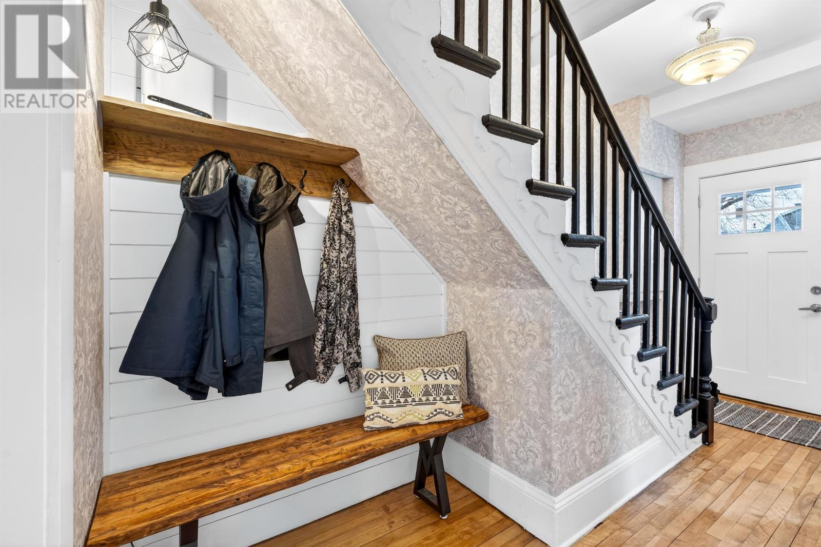 361-363 Queen Street, Charlottetown, Prince Edward Island C1A 4C7 - Photo 5 - 202603500