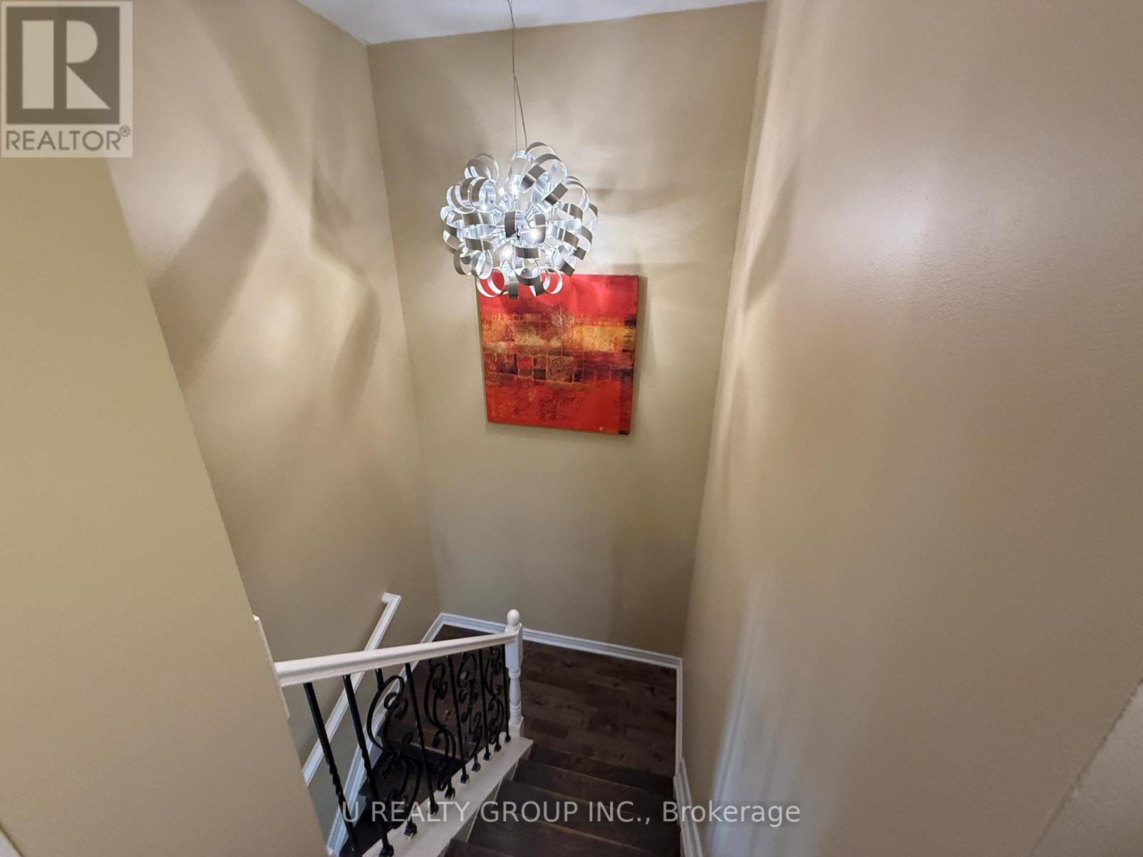 365 Lefebvre Way, Ottawa, Ontario  K1E 2W5 - Photo 10 - X12828712