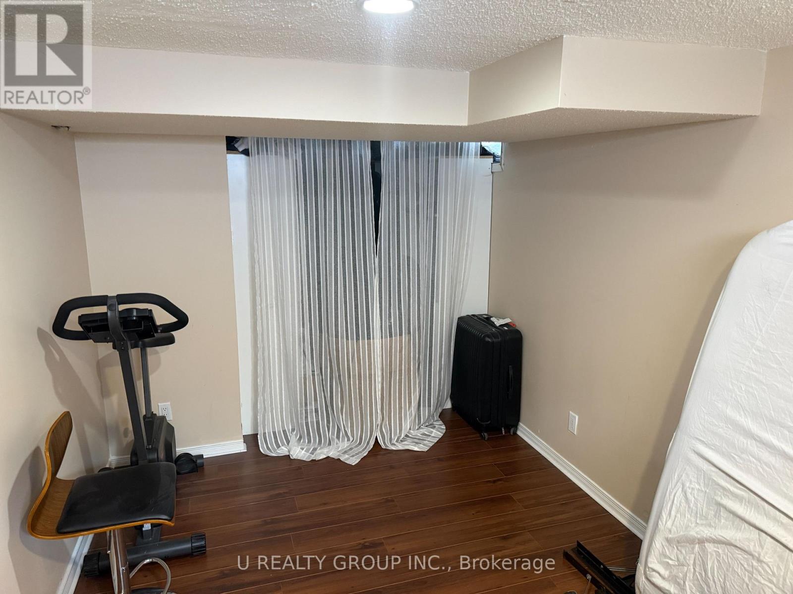 365 Lefebvre Way, Ottawa, Ontario  K1E 2W5 - Photo 24 - X12828712