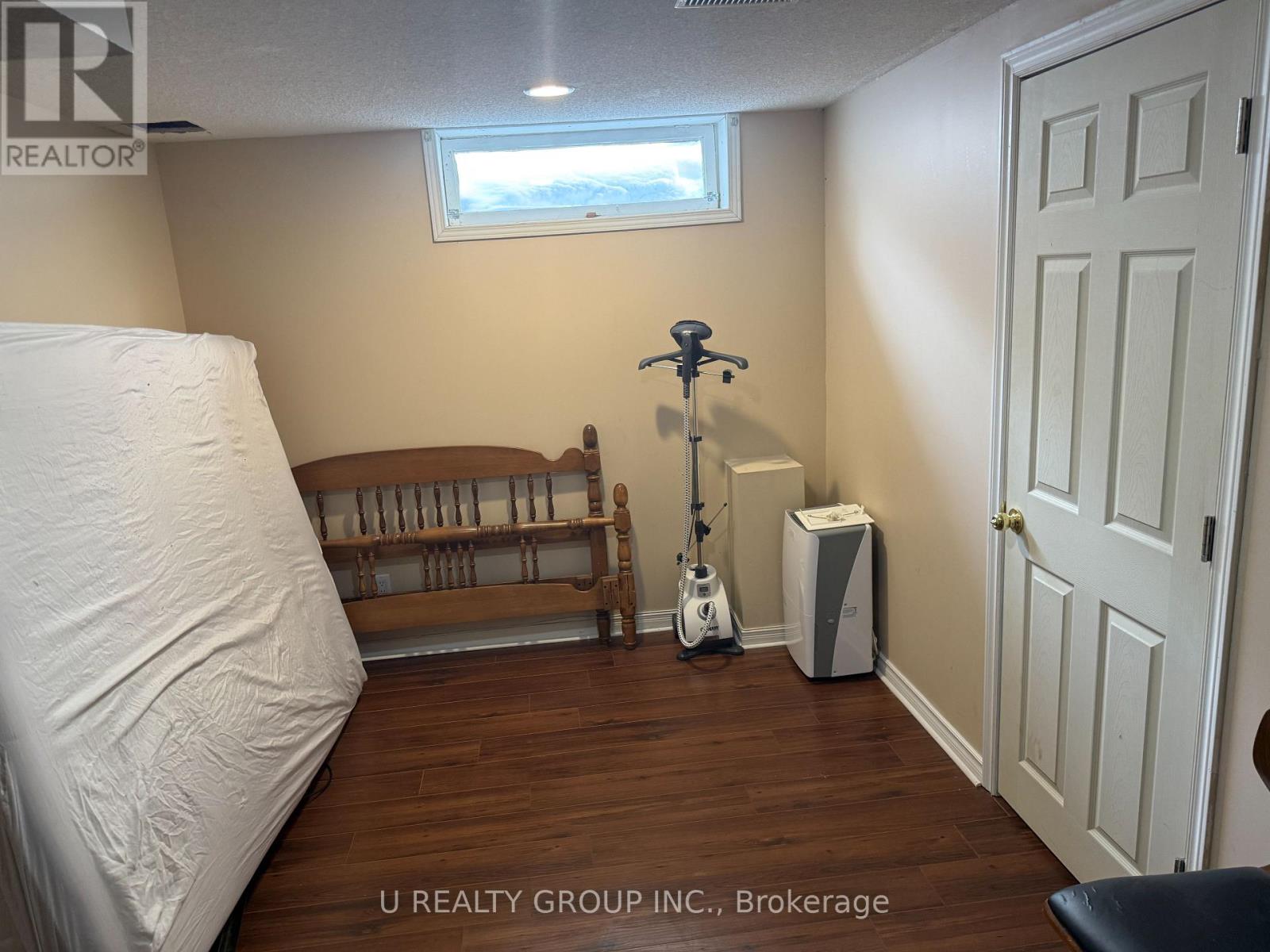365 Lefebvre Way, Ottawa, Ontario  K1E 2W5 - Photo 25 - X12828712