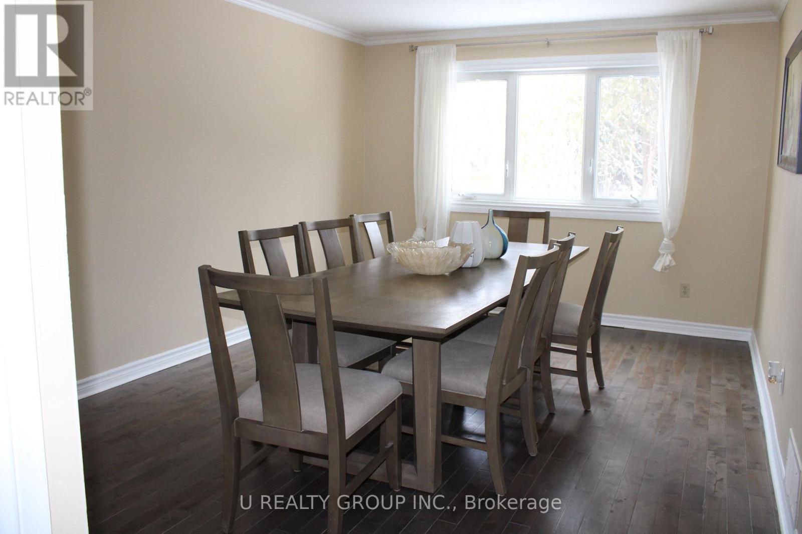 365 Lefebvre Way, Ottawa, Ontario  K1E 2W5 - Photo 7 - X12828712