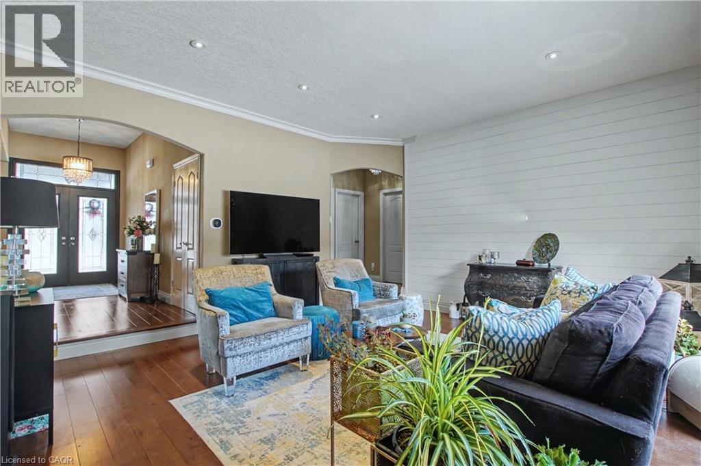 2 Irongate Drive, Paris, Ontario  N3L 4G4 - Photo 15 - 40806775