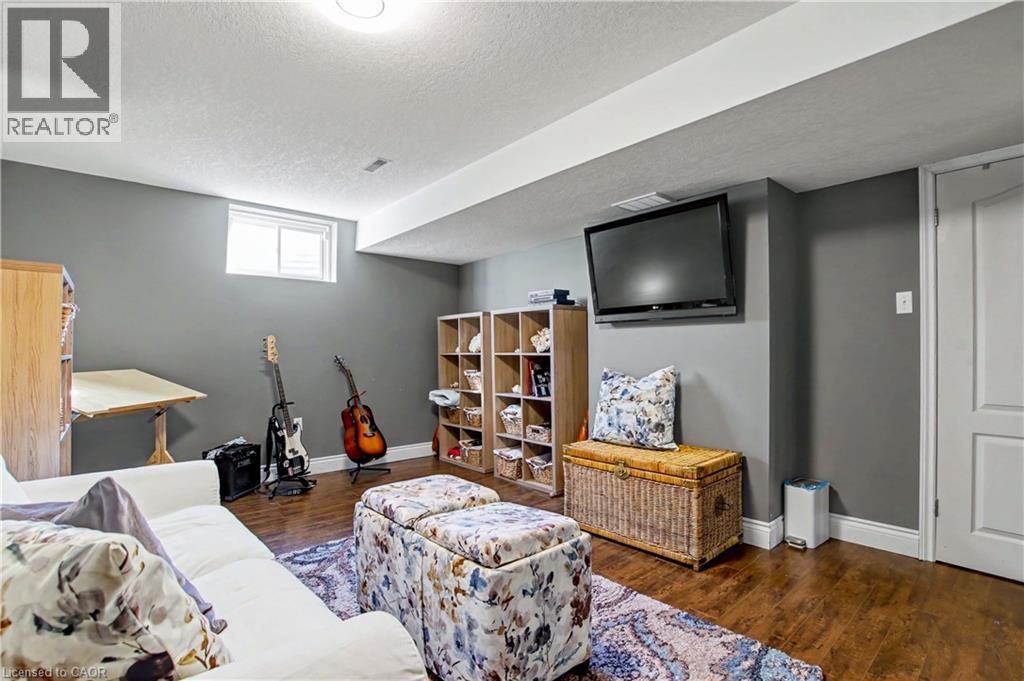 2 Irongate Drive, Paris, Ontario  N3L 4G4 - Photo 25 - 40806775