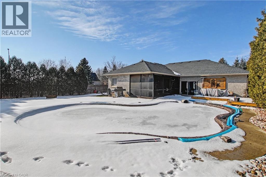 2 Irongate Drive, Paris, Ontario  N3L 4G4 - Photo 35 - 40806775