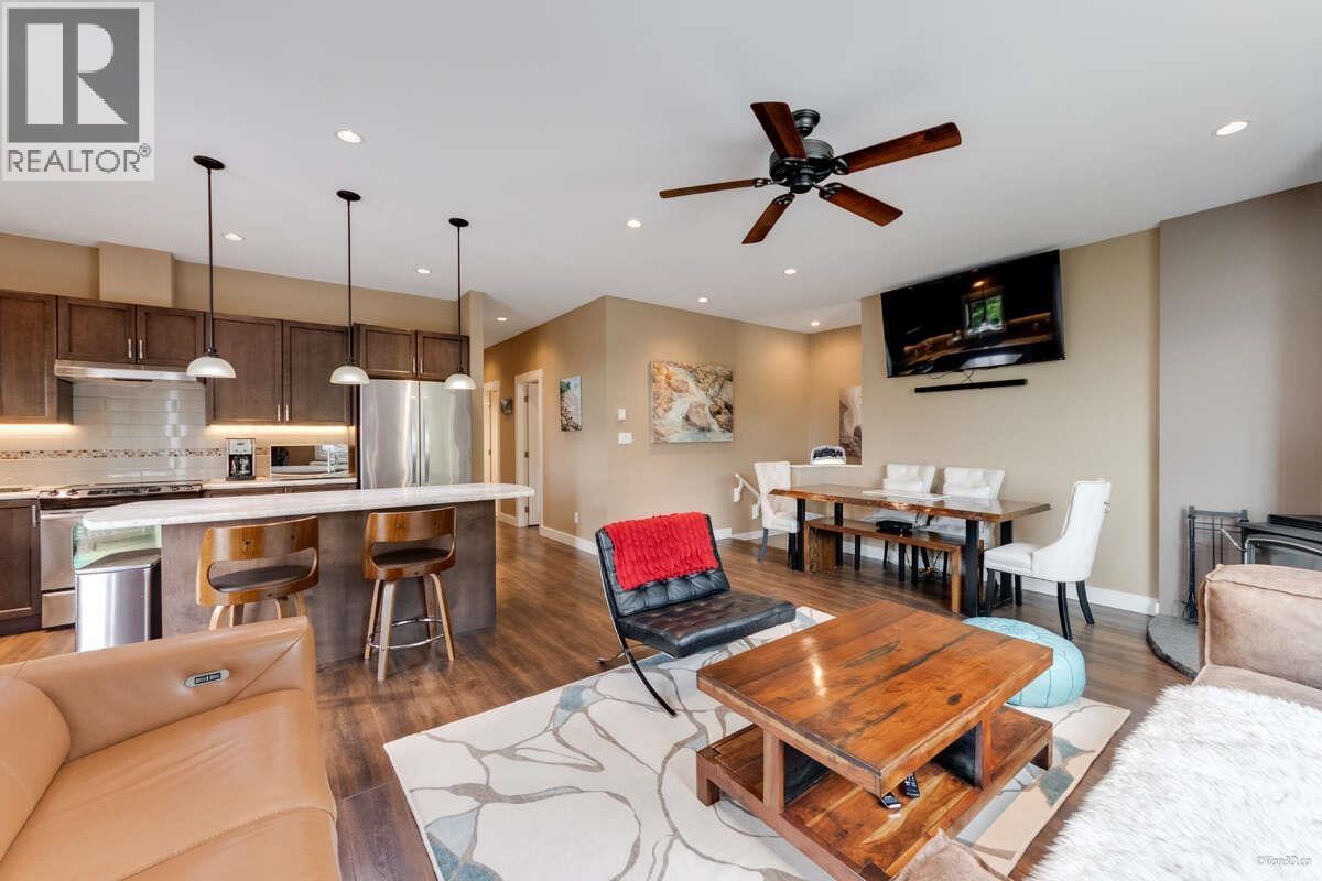 746 Upper Crescent, Britannia Beach, British Columbia  V8B 1J2 - Photo 16 - R3094427