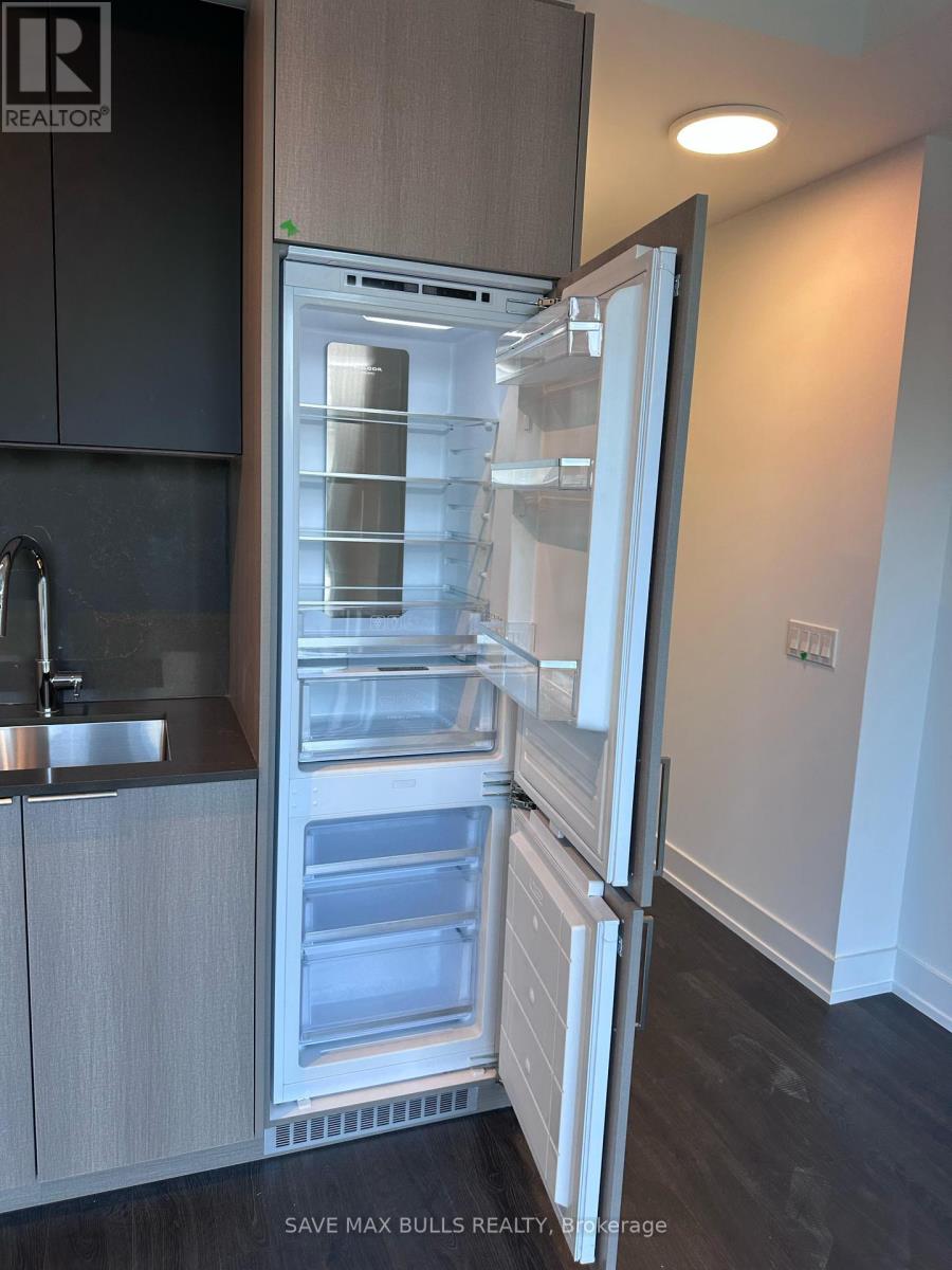 2210 - 308 Jarvis St Street, Toronto, Ontario  M5B 0E3 - Photo 11 - C12830438