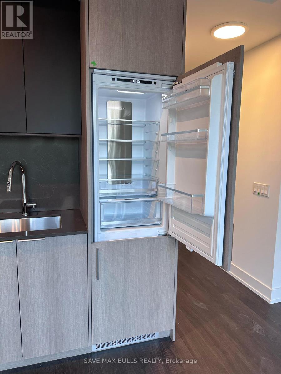 2210 - 308 Jarvis St Street, Toronto, Ontario  M5B 0E3 - Photo 12 - C12830438