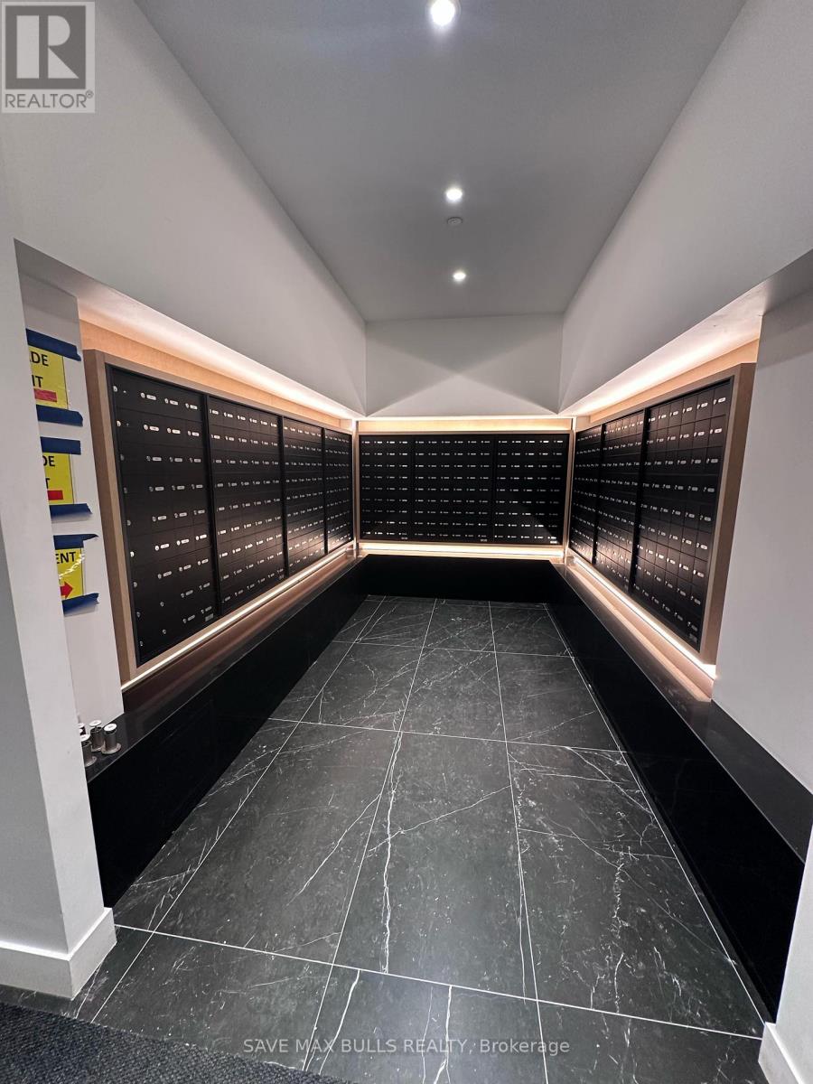 2210 - 308 Jarvis St Street, Toronto, Ontario  M5B 0E3 - Photo 7 - C12830438