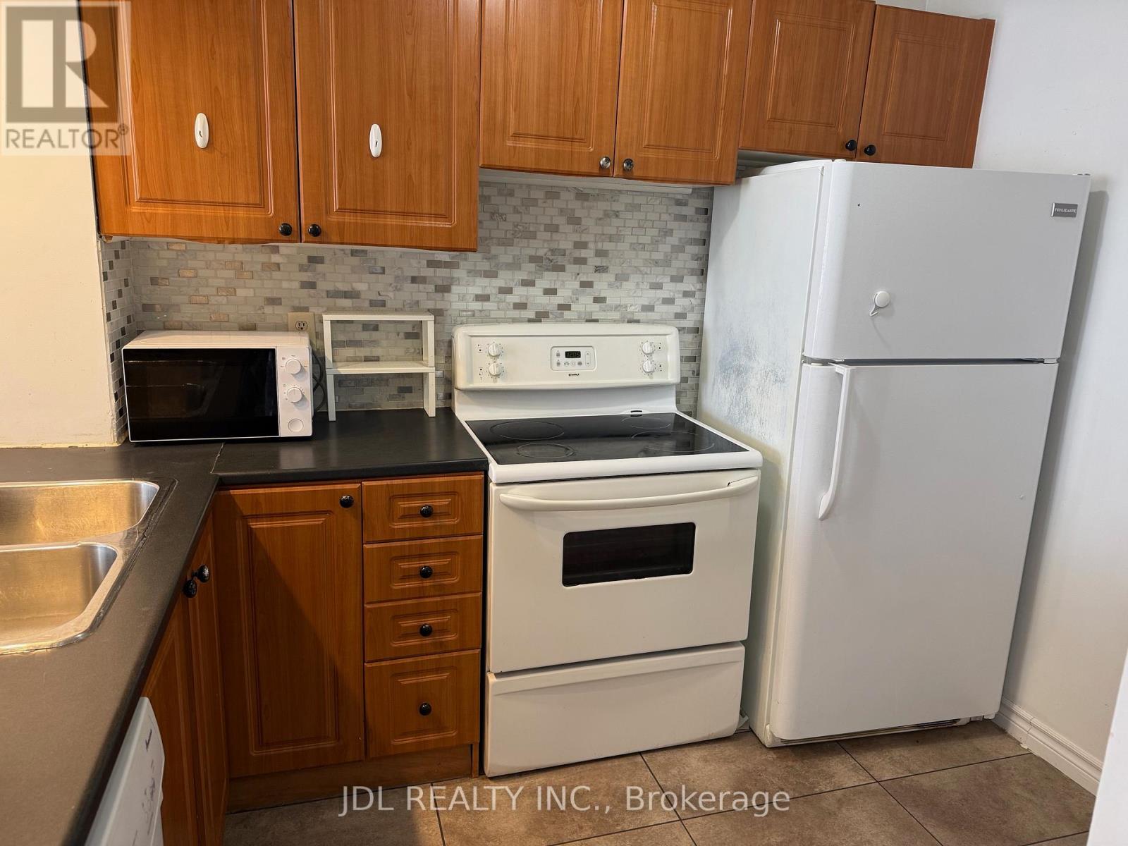 604 - 3050 Ellesmere Road, Toronto, Ontario  M1E 5E6 - Photo 7 - E12830430