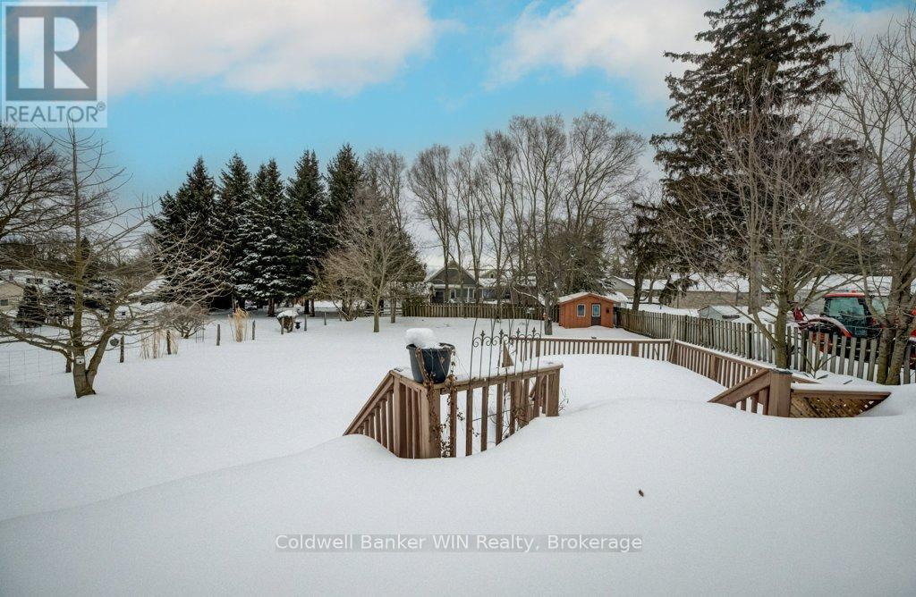 366 Peel Street, Wellington North, Ontario  N0G 2L3 - Photo 37 - X12818136