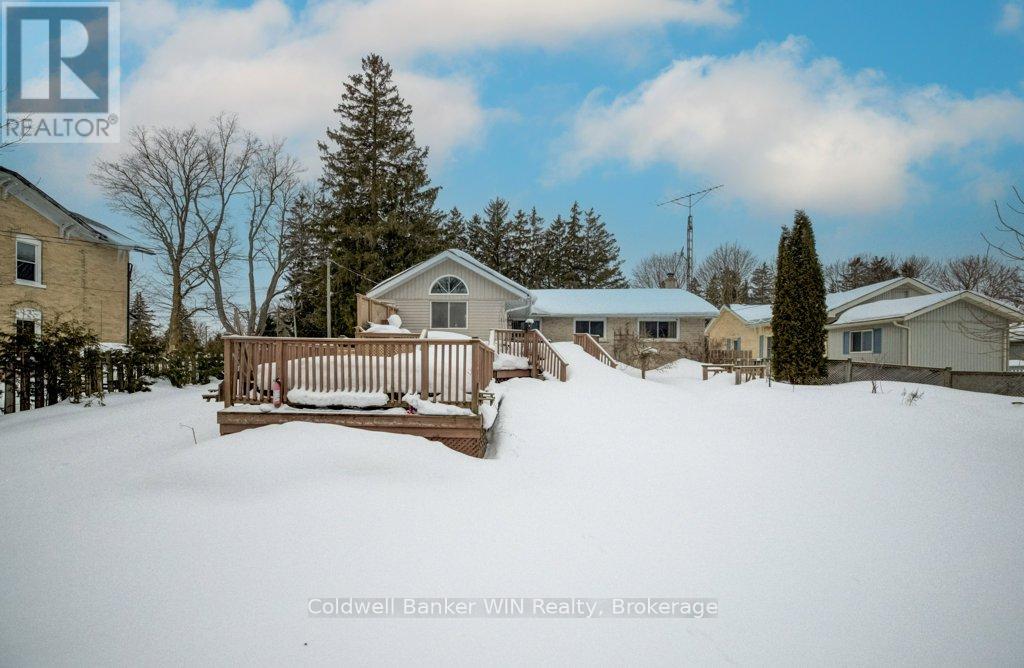366 Peel Street, Wellington North, Ontario  N0G 2L3 - Photo 38 - X12818136