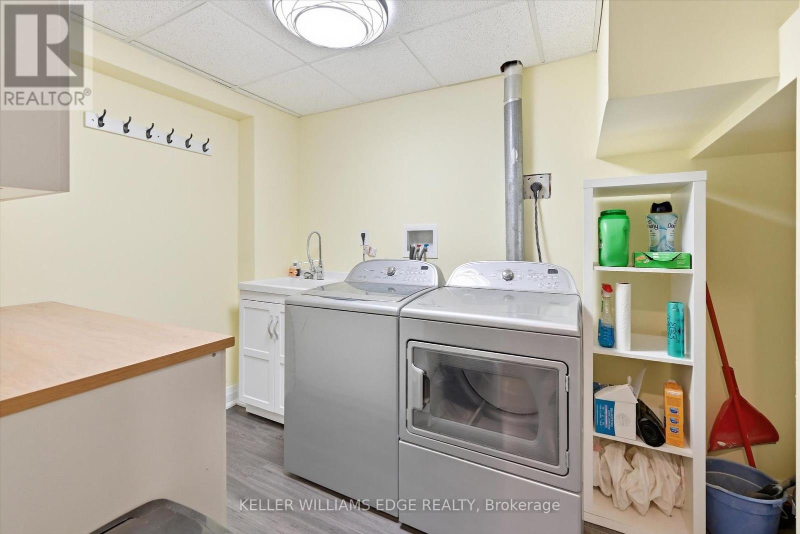 2112 Cavendish Drive, Burlington, Ontario  L7P 1Z3 - Photo 22 - W12830434