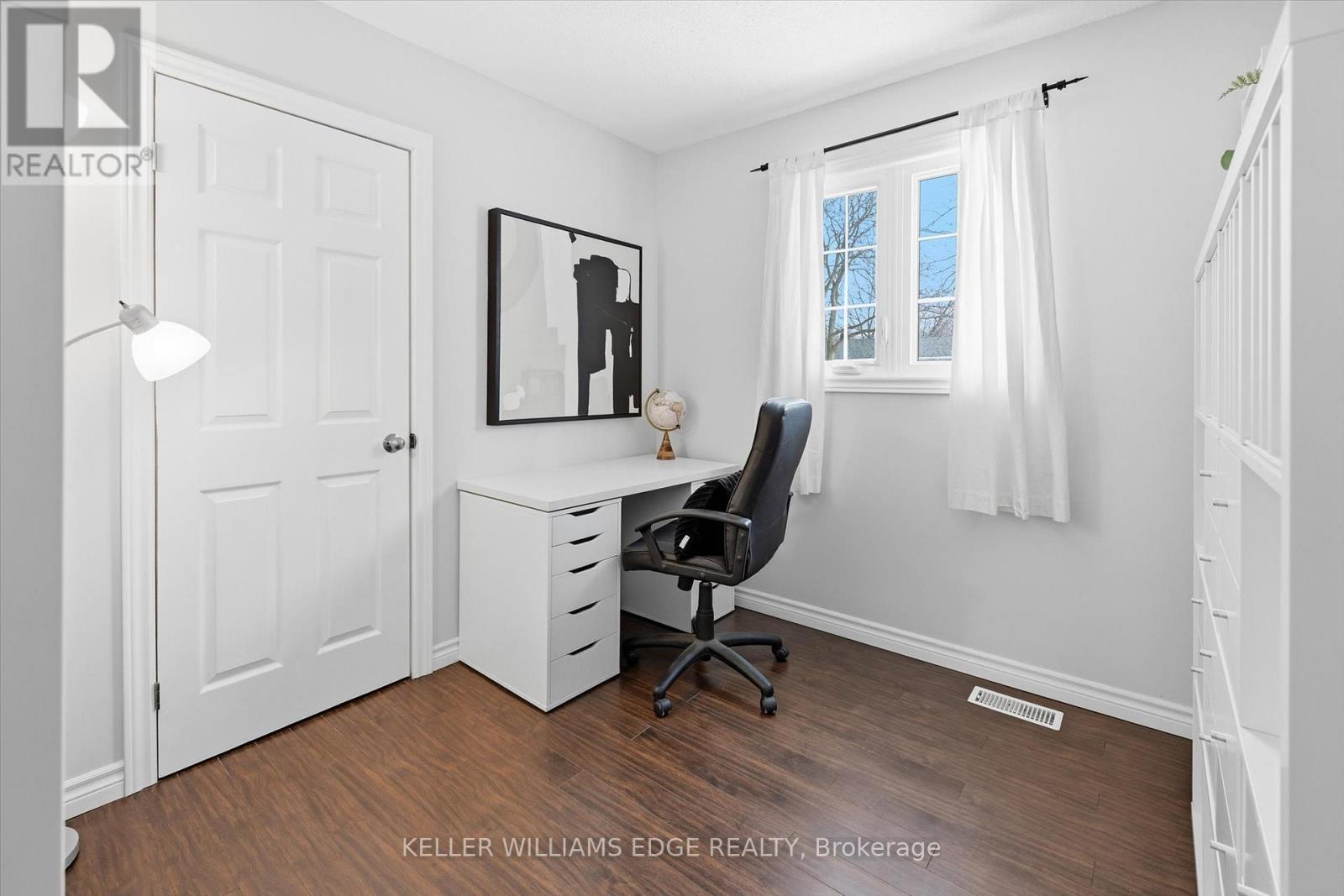 2112 Cavendish Drive, Burlington, Ontario  L7P 1Z3 - Photo 32 - W12830434