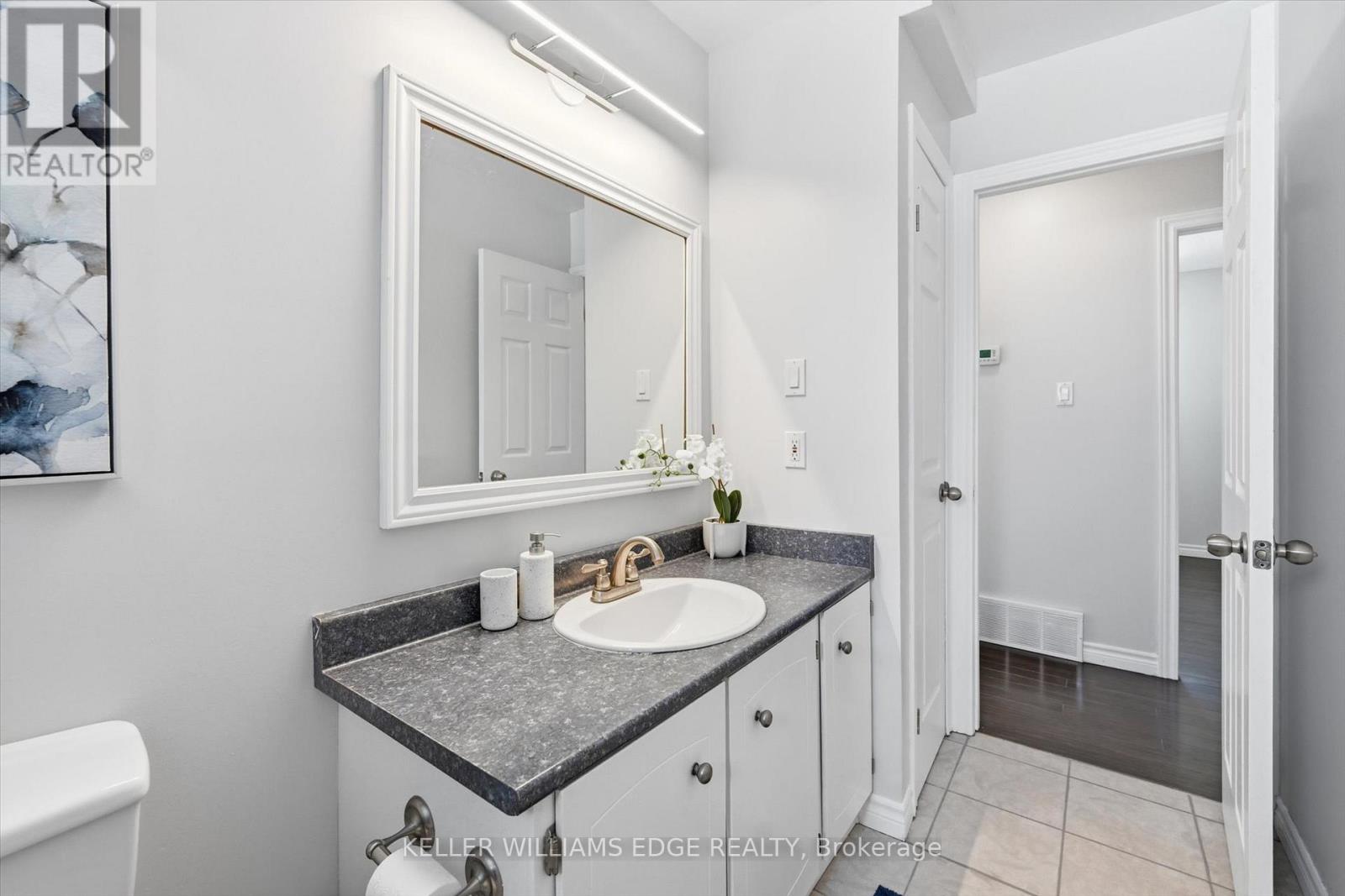 2112 Cavendish Drive, Burlington, Ontario  L7P 1Z3 - Photo 37 - W12830434