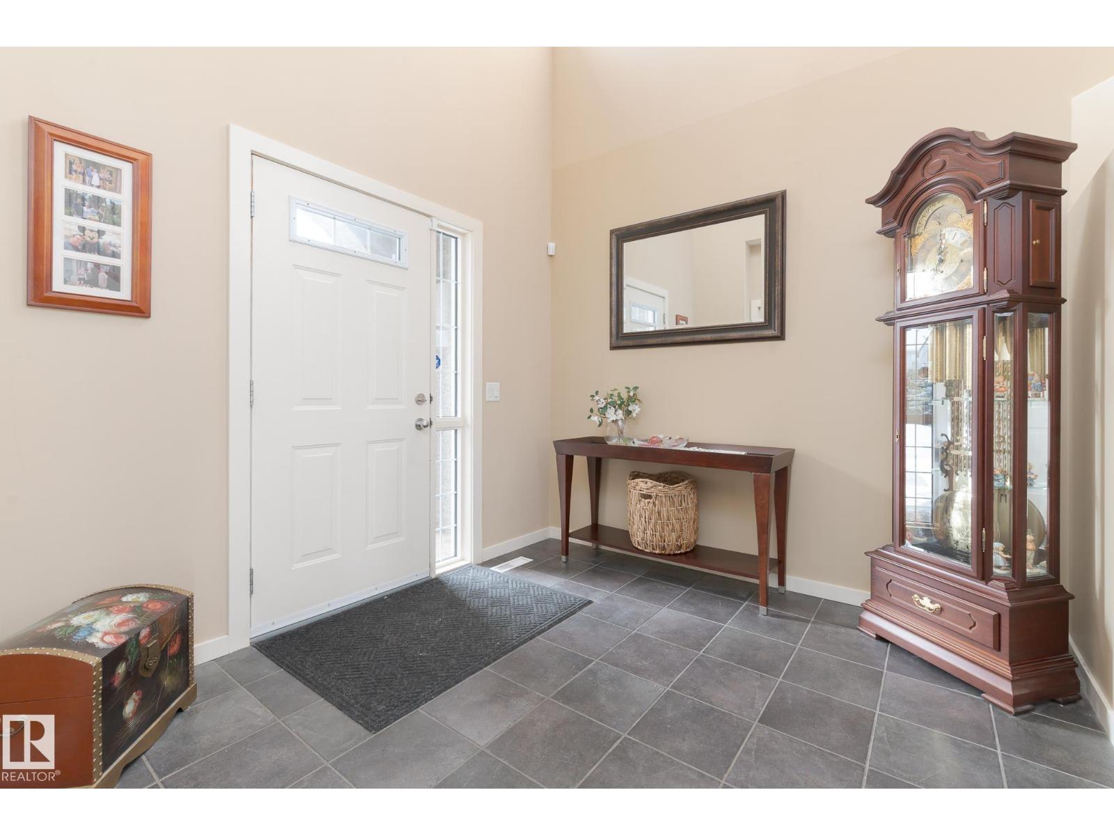 387 Calderon Cr Nw, Edmonton, Alberta  T6V 1R8 - Photo 5 - E4475110