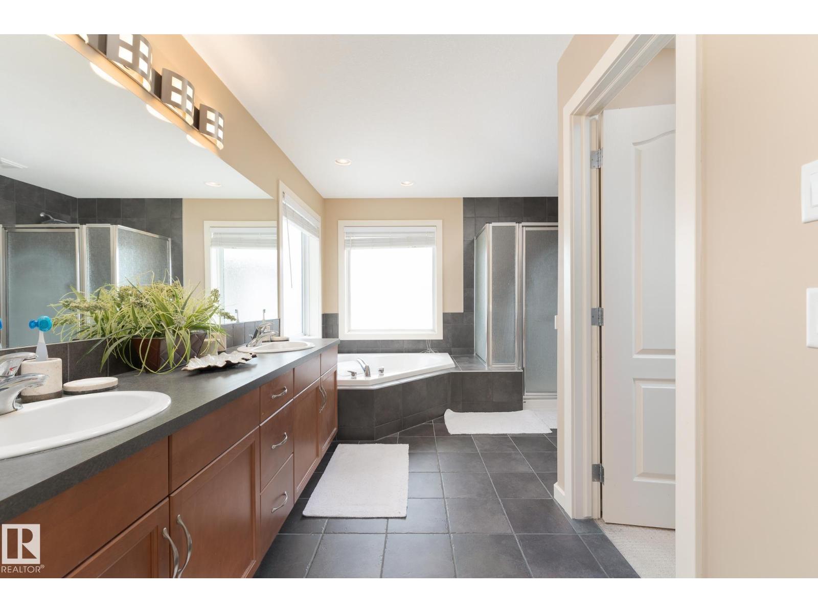 387 Calderon Cr Nw, Edmonton, Alberta  T6V 1R8 - Photo 24 - E4475110