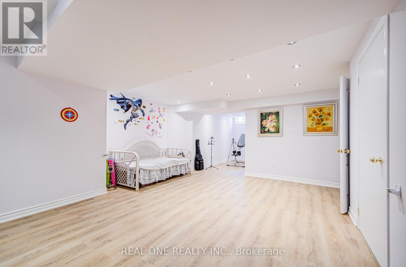 203 Valleymede Drive, Richmond Hill, Ontario  L4B 3S4 - Photo 44 - N12821986