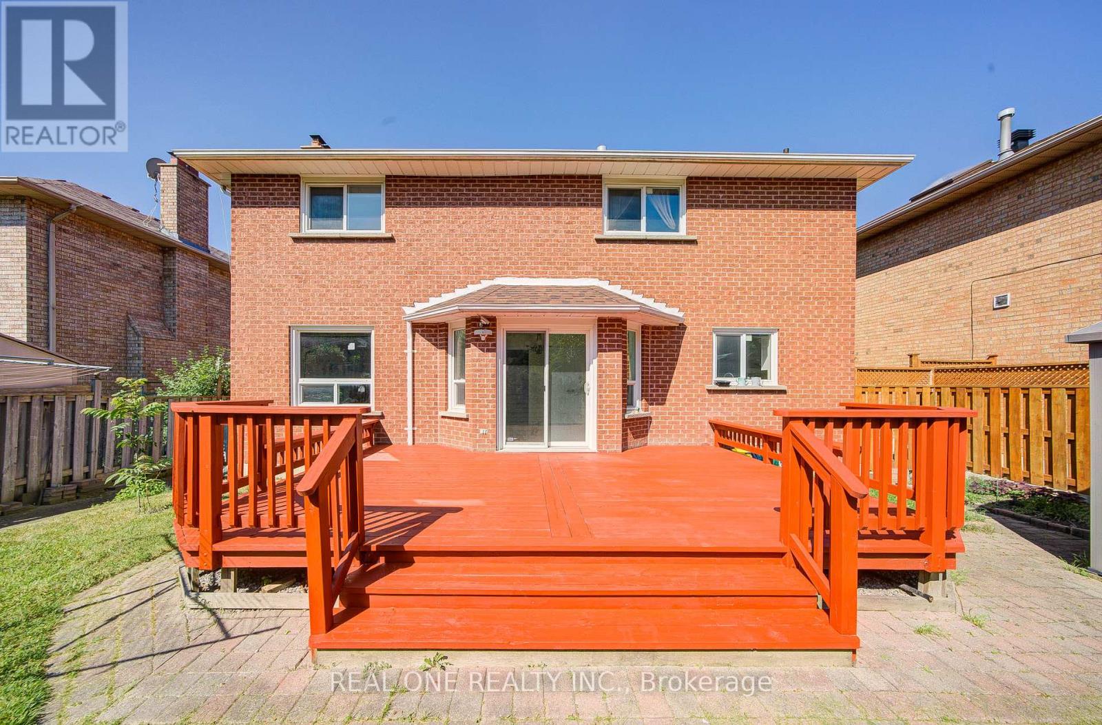 203 Valleymede Drive, Richmond Hill, Ontario  L4B 3S4 - Photo 47 - N12821986