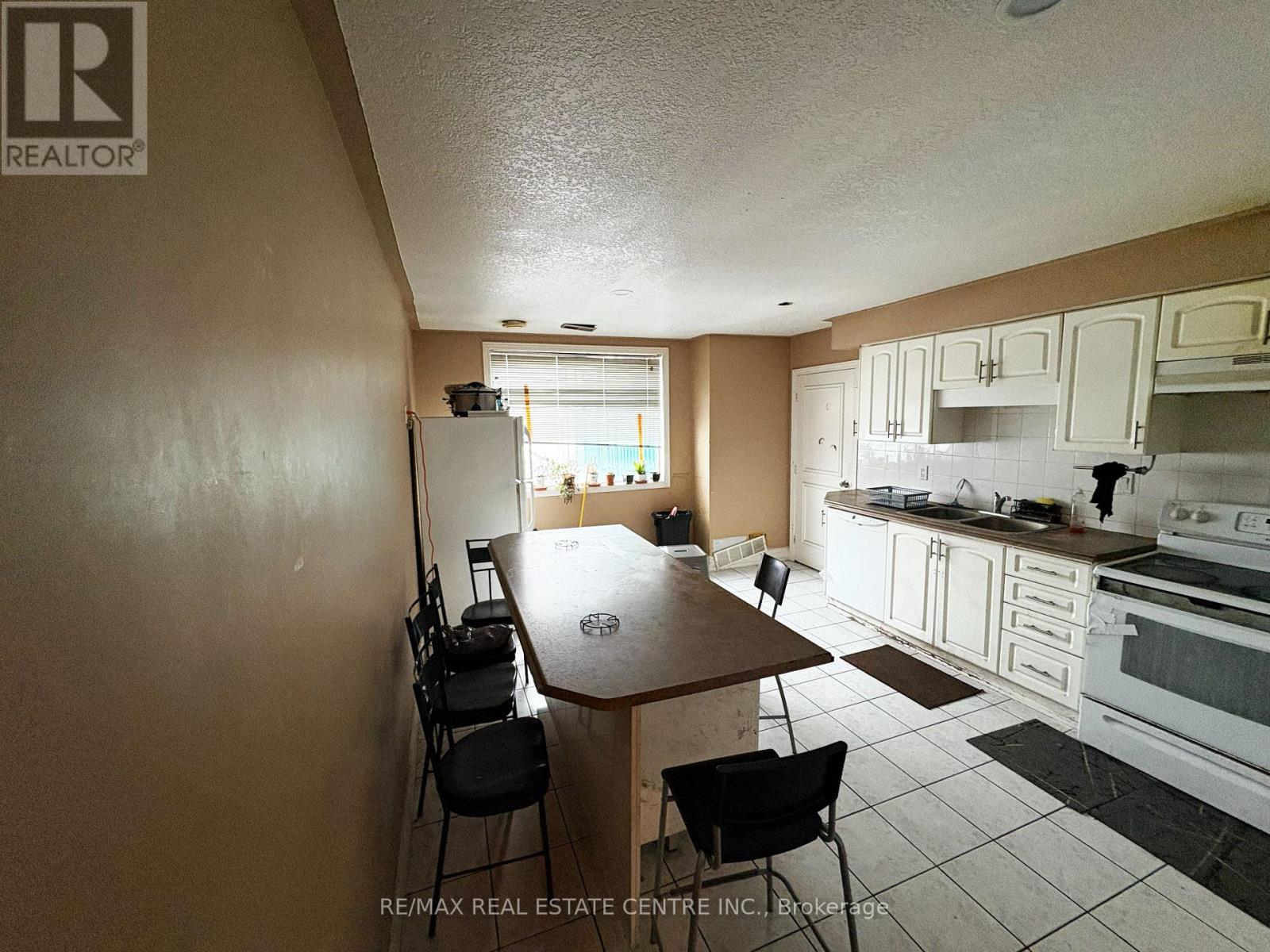 208 Beverly Street, Cambridge, Ontario  N1R 3Z8 - Photo 13 - X12829222