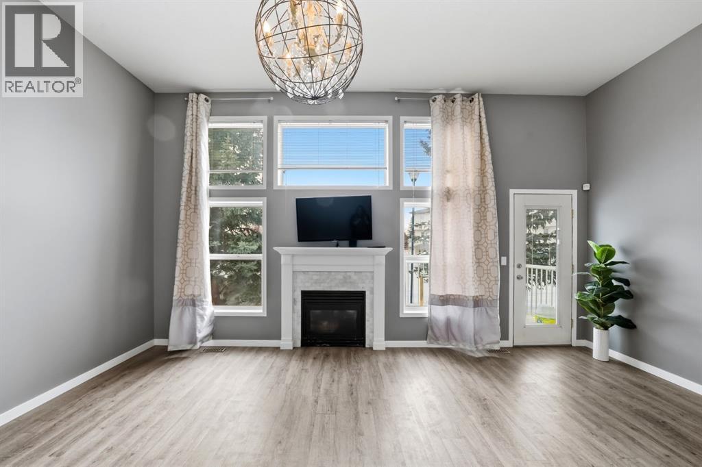 9 Kerry Wood Mews, Red Deer, Alberta  T4N 7B8 - Photo 6 - A2289014