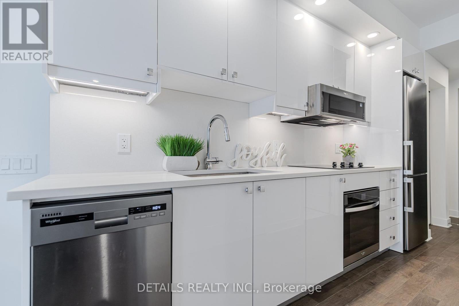 410 - 180 George Street, Ottawa, Ontario  K1N 0G8 - Photo 9 - X12830450