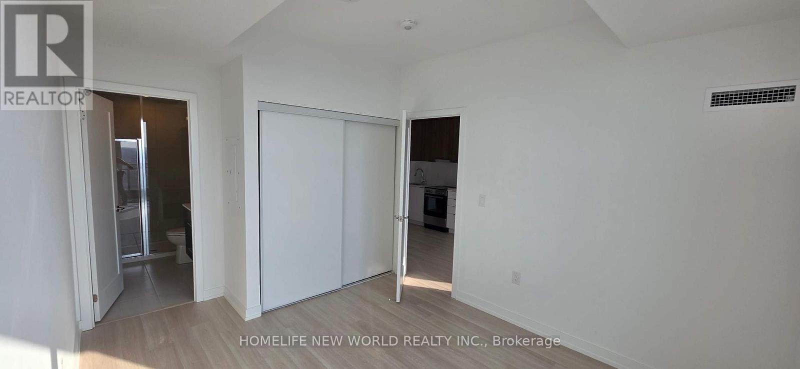 A1705 - 9763 Markham Road, Markham, Ontario  L6E 0W4 - Photo 7 - N12830440