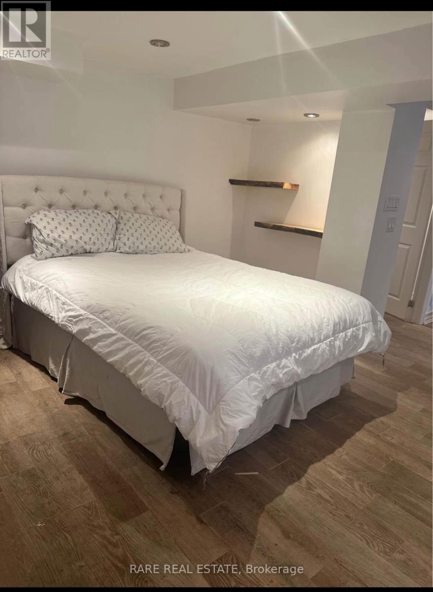 391 Alper Street, Richmond Hill, Ontario  L4C 2Z3 - Photo 5 - N12830460