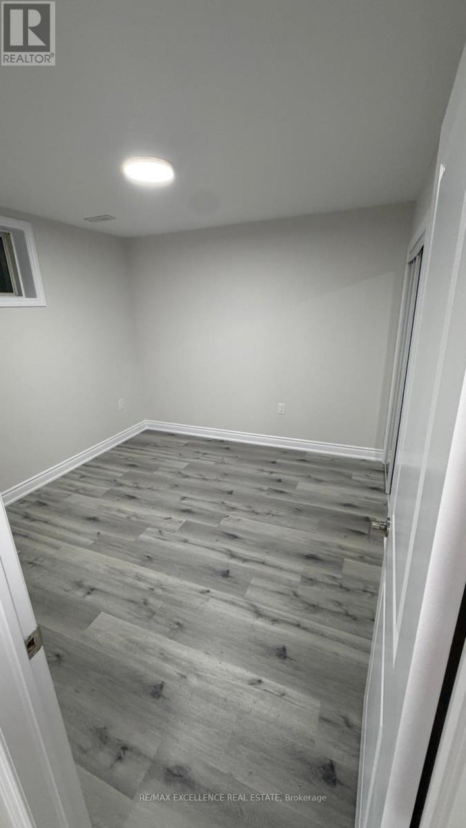 Lower - 325 Johnson Drive, Barrie (Georgian Drive), Ontario  L4M 7A2 - Photo 14 - S12830446