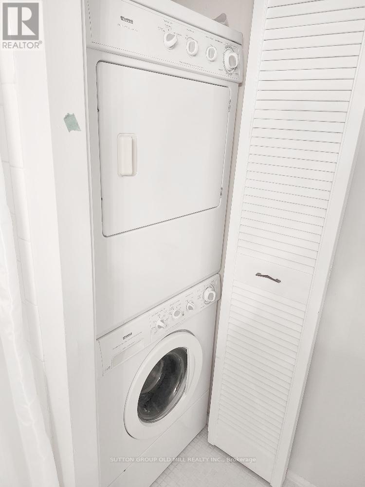 F17 - 288 Mill Road, Toronto, Ontario  M9C 4X7 - Photo 14 - W12830444