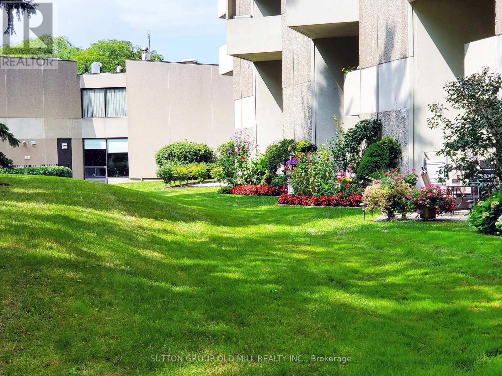 F17 - 288 Mill Road, Toronto, Ontario  M9C 4X7 - Photo 29 - W12830444