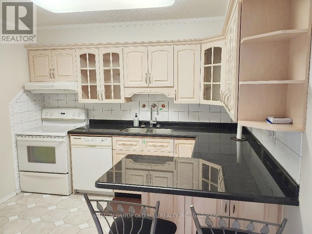 F17 - 288 Mill Road, Toronto, Ontario  M9C 4X7 - Photo 3 - W12830444