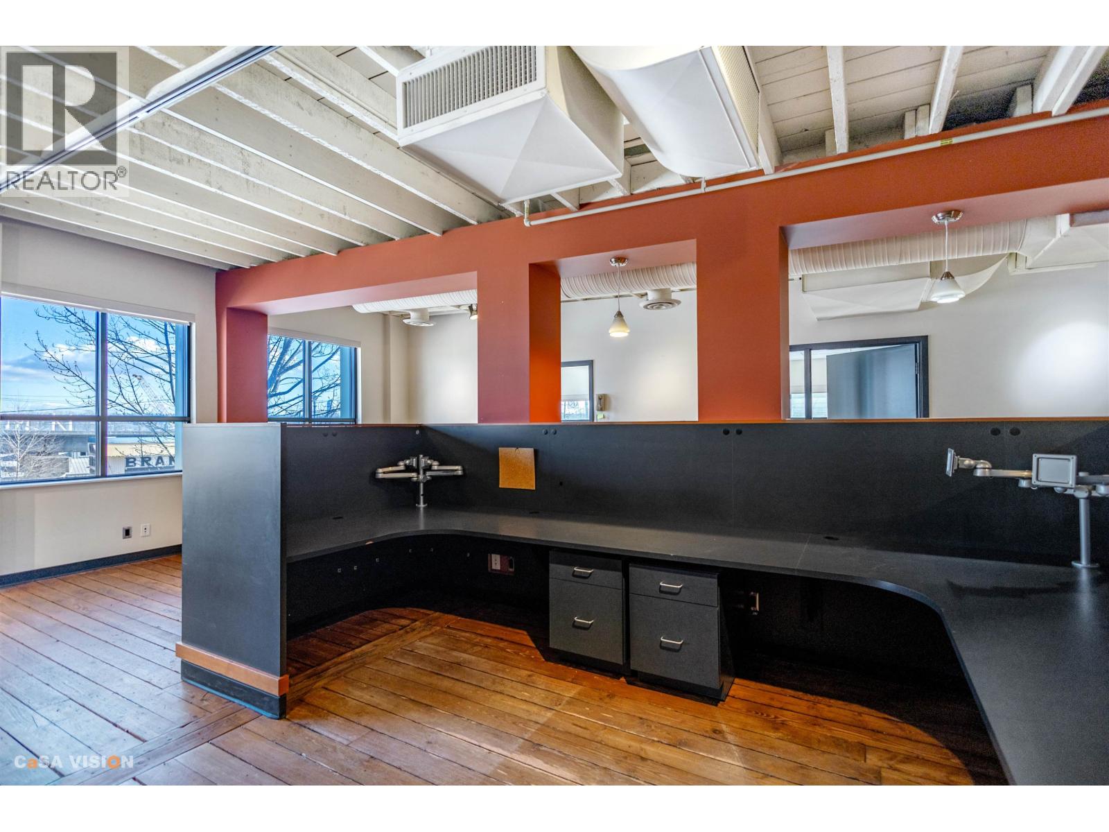 100 131 E Columbia Street, New Westminster, British Columbia  V3L 3V9 - Photo 4 - C8074622