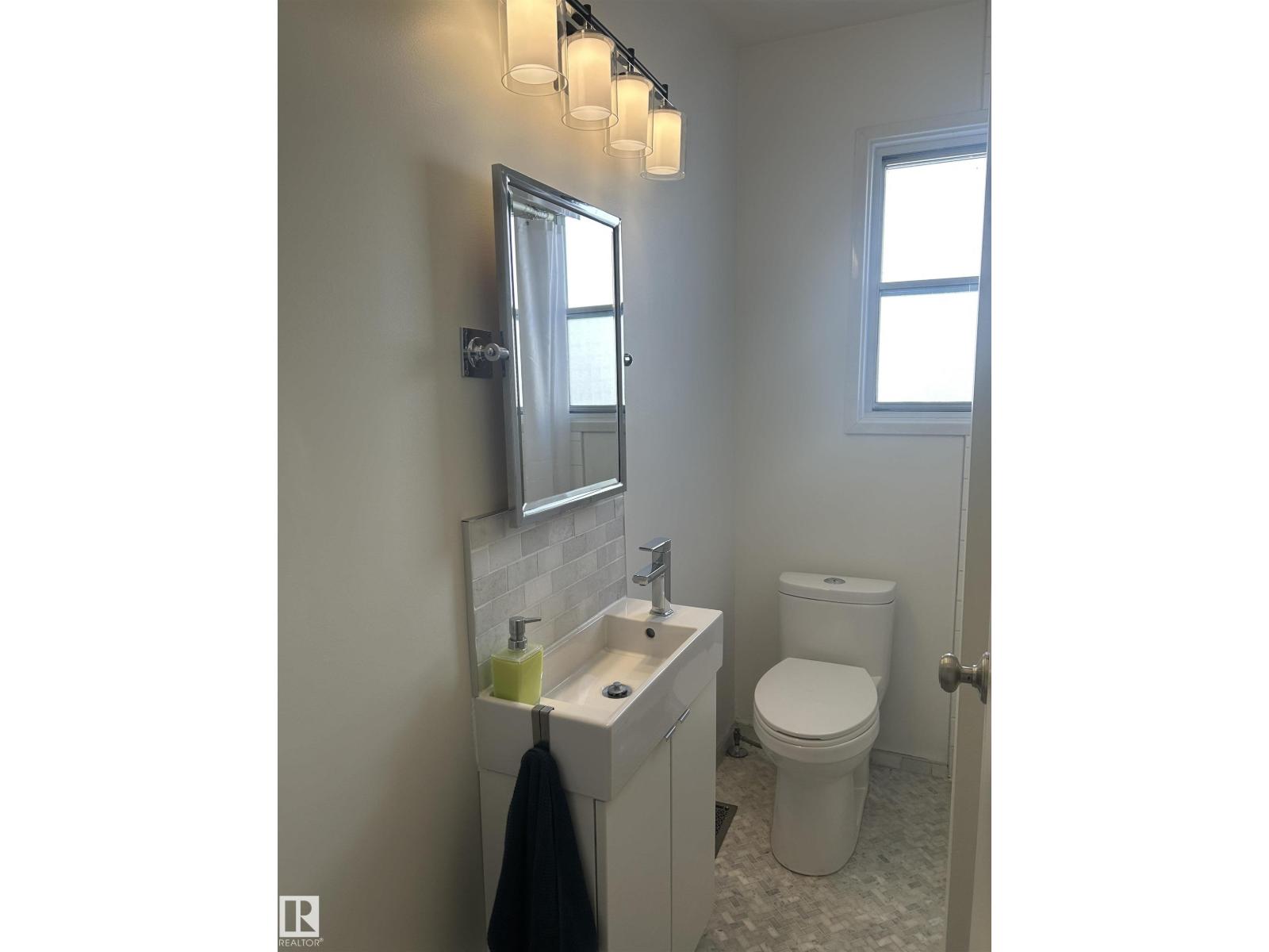 12338 91 St Nw, Edmonton, Alberta  T5B 4C5 - Photo 9 - E4475335