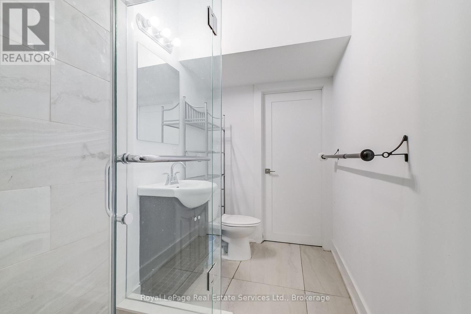 176 Leyton Avenue, Toronto, Ontario  M1L 3V6 - Photo 25 - E12830466